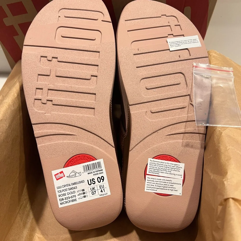 Fitflop Pink Sandals with Sparkly Strap - Picture 3 of 7